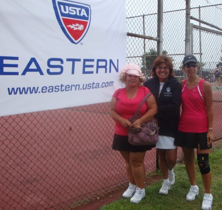 Susan, Catalina & me after our match
